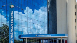 INSS alerta 4 milhões de beneficiários para realização de prova de vida