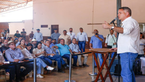 Parceria Seagri  e Seinfra garante obra de pavimentação na Vila Panambi, em Formosa do Rio Preto