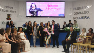 Câmara de Camaçari celebra 78 anos com sessão especial e homenagens às mulheres